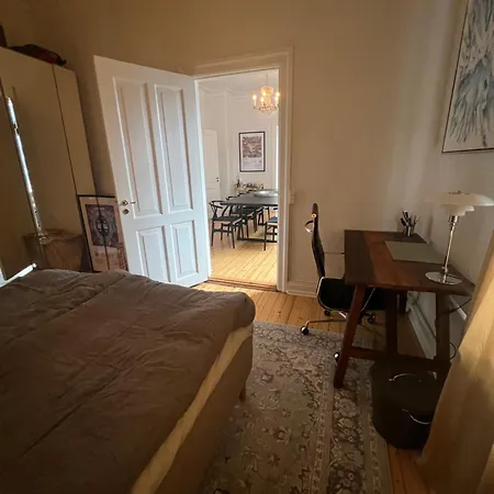 דירה Stor Flot Herskabslejlighed אולבורג