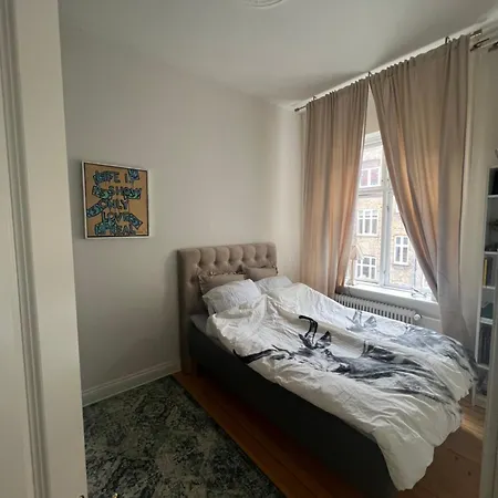 Stor Flot Herskabslejlighed אולבורג